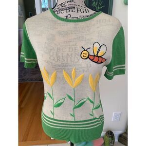 Vintage Short Sleeve Bumble Bee Sweater (60s/70s)